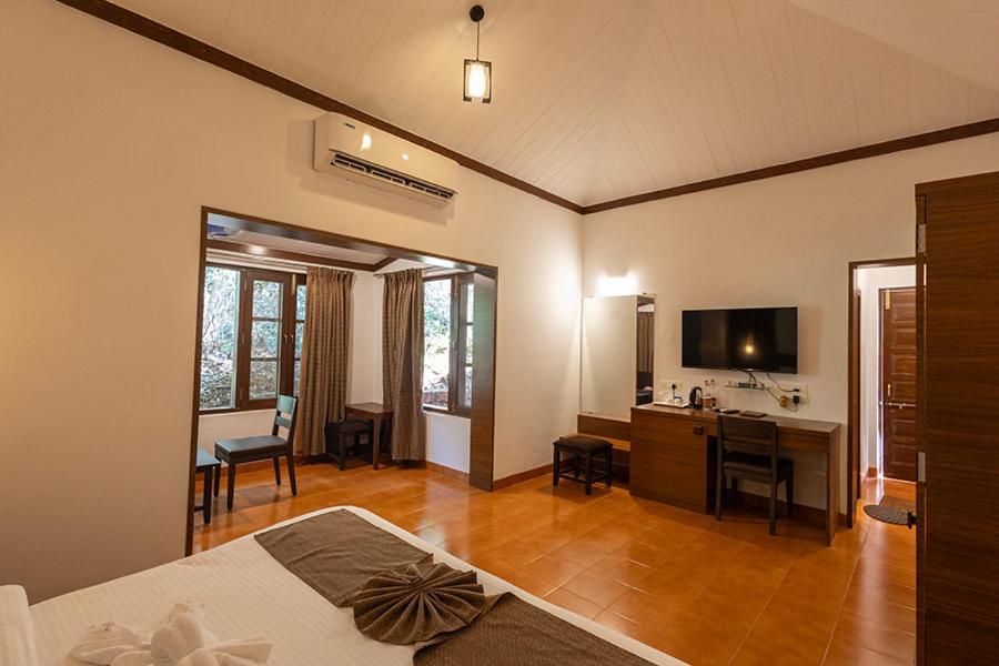 Scarlet Resort Matheran Exterior photo